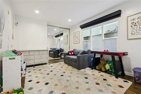 $3,595,000 | 10585 Esther Avenue, Los Angeles, CA 90064