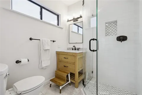 $3,595,000 | 10585 Esther Avenue, Los Angeles, CA 90064