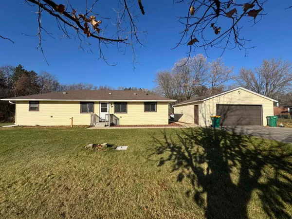 S4603 A Raven Acres, Baraboo, WI 53913