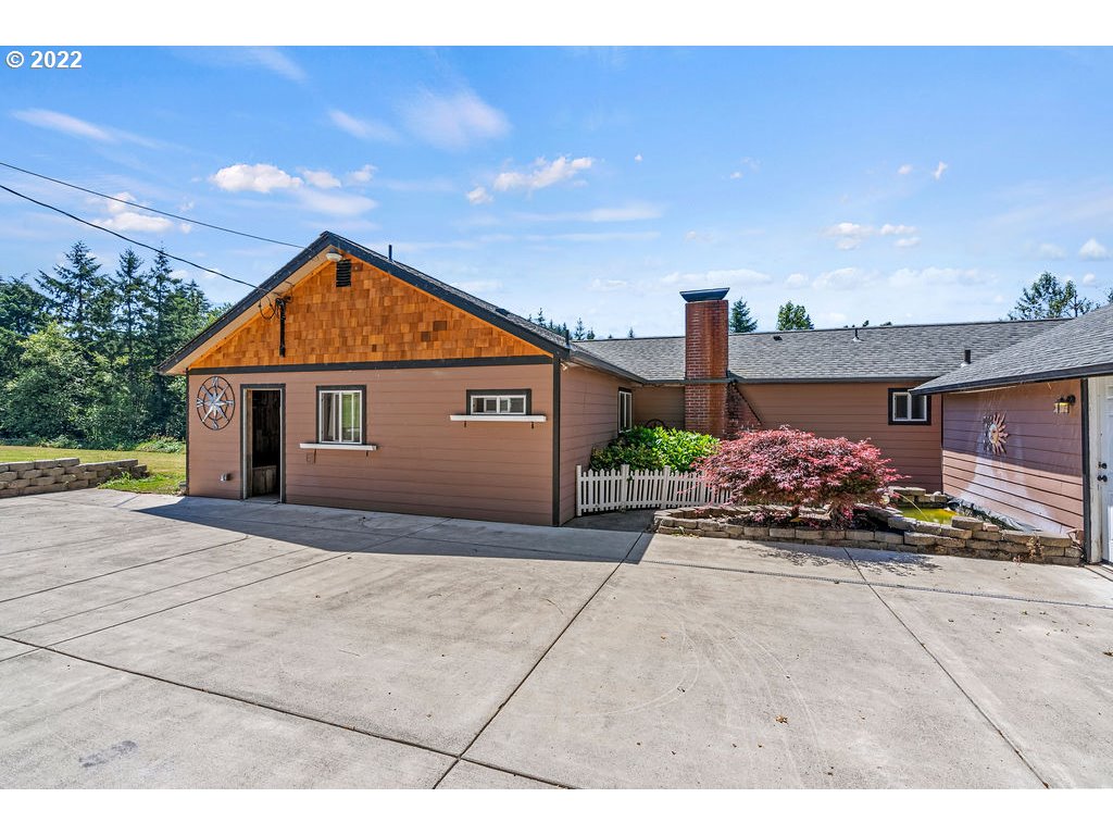 203 Cole Road Kelso, WA 98626 - Photo 7 of 32 Gallery Image 7