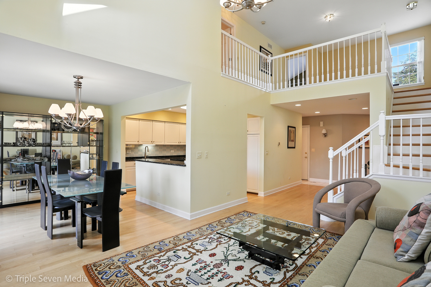 1956 North Silver Lake Road Arlington Heights, IL 60004 - Photo 4 of 33 a living room with furniture and a rug