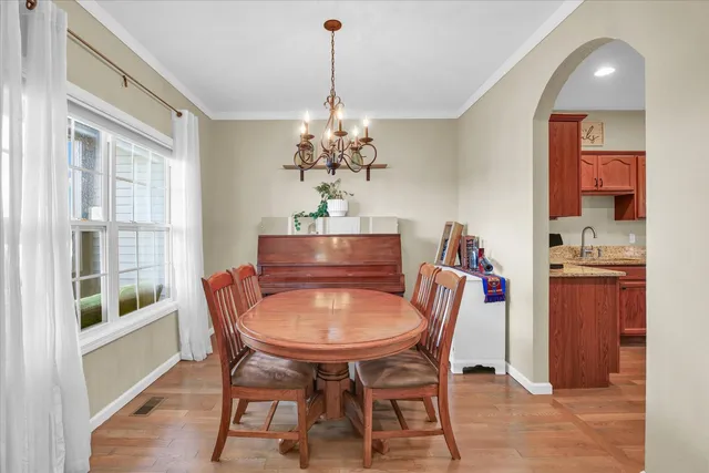 $375,000 | 609 Country Acres Road, St. Joseph, IL 61873