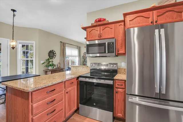 $375,000 | 609 Country Acres Road, St. Joseph, IL 61873