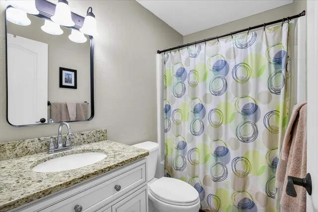 $375,000 | 609 Country Acres Road, St. Joseph, IL 61873