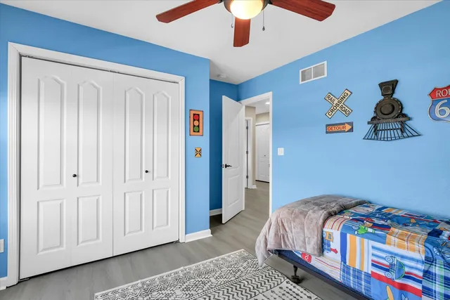 $375,000 | 609 Country Acres Road, St. Joseph, IL 61873