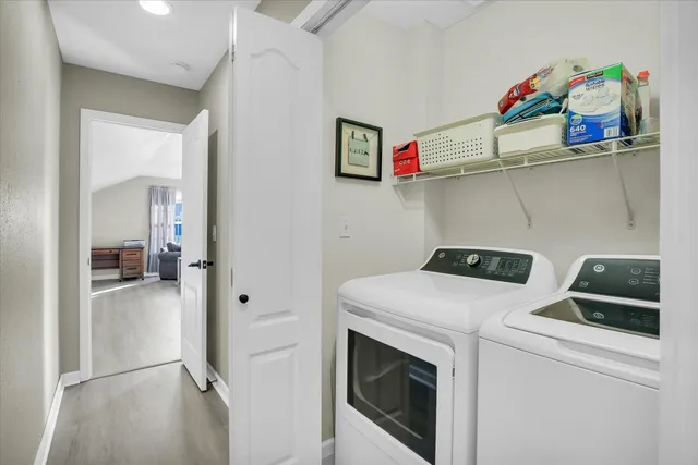 $375,000 | 609 Country Acres Road, St. Joseph, IL 61873