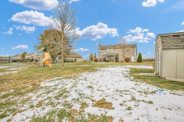 $375,000 | 609 Country Acres Road, St. Joseph, IL 61873