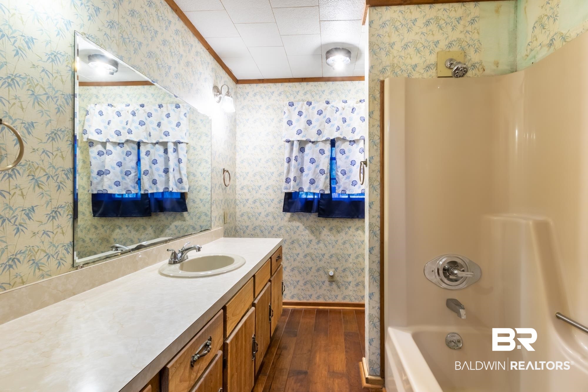 30798 Cedar Street Elberta, AL 36530 - Photo 18 of 38 Primary Bathroom