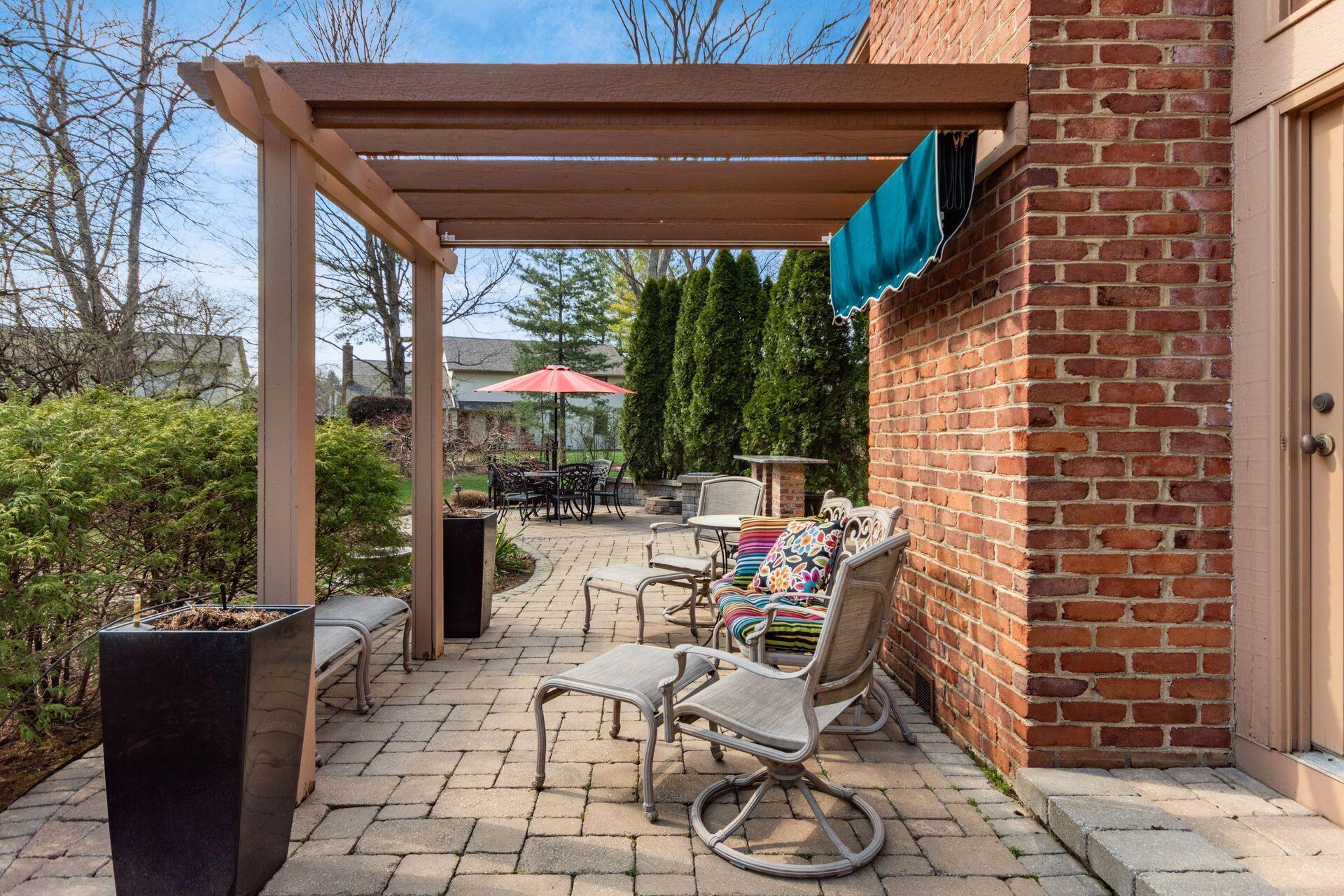 941 Robbins Way Columbus, OH 43085 - Photo 52 of 64 Patio with Pergola
