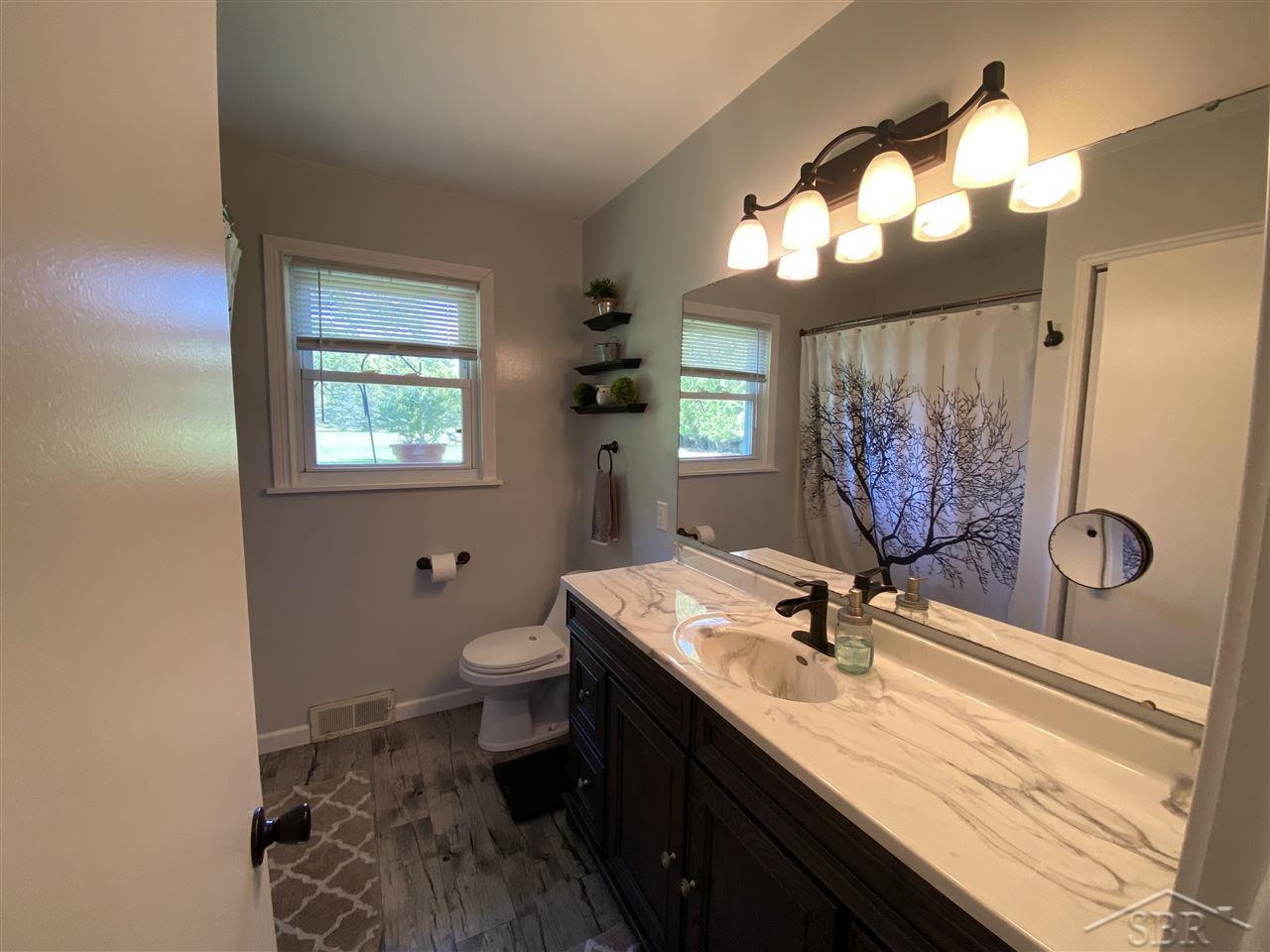2850 Midland Road Saginaw, MI 48603 - Photo 12 of 25 50023352-11.JPG