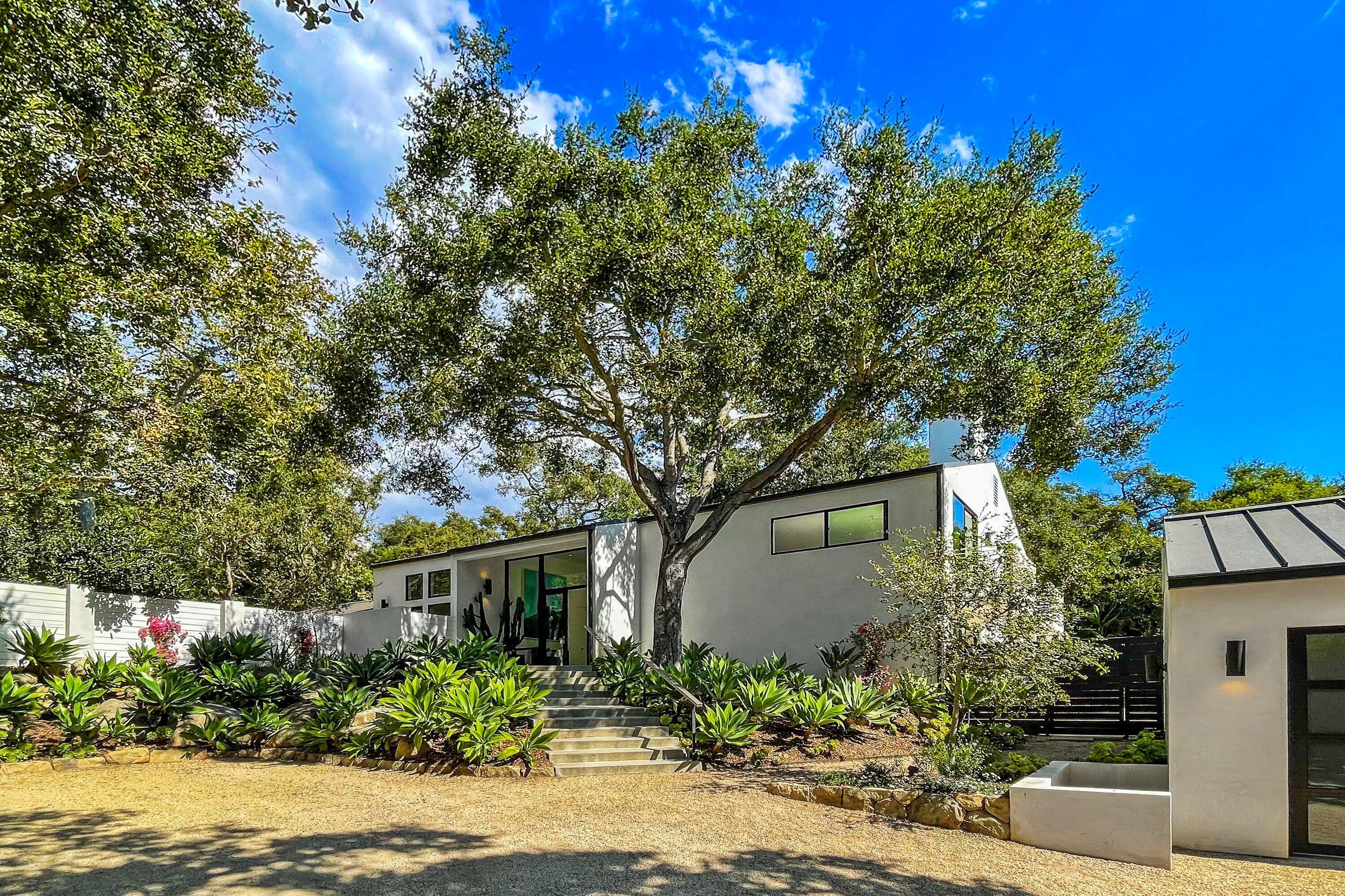 840 Riven Rock Road Montecito, CA 93108 - Photo 26 of 52 a front view of a house with plants