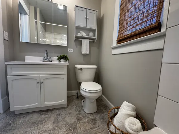 $139,700 | 1431 29th Avenue, Moline, IL 61265