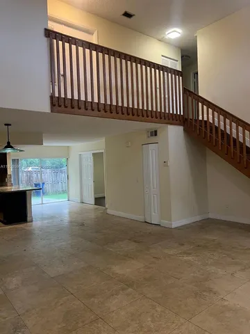 a view of entryway with a hall