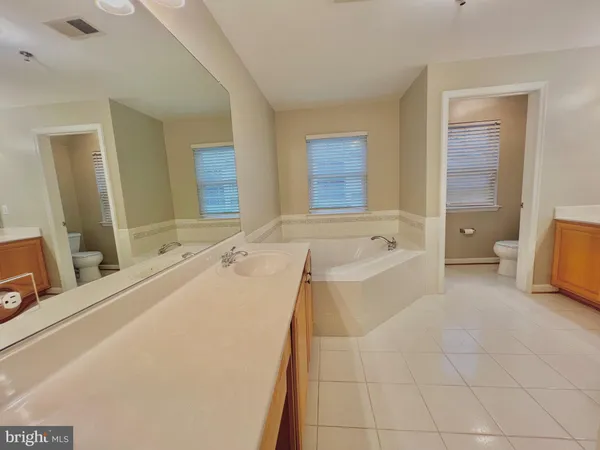 $3,100 | 7751 Milford Haven Drive, Unit 51D, Lorton, VA 22079