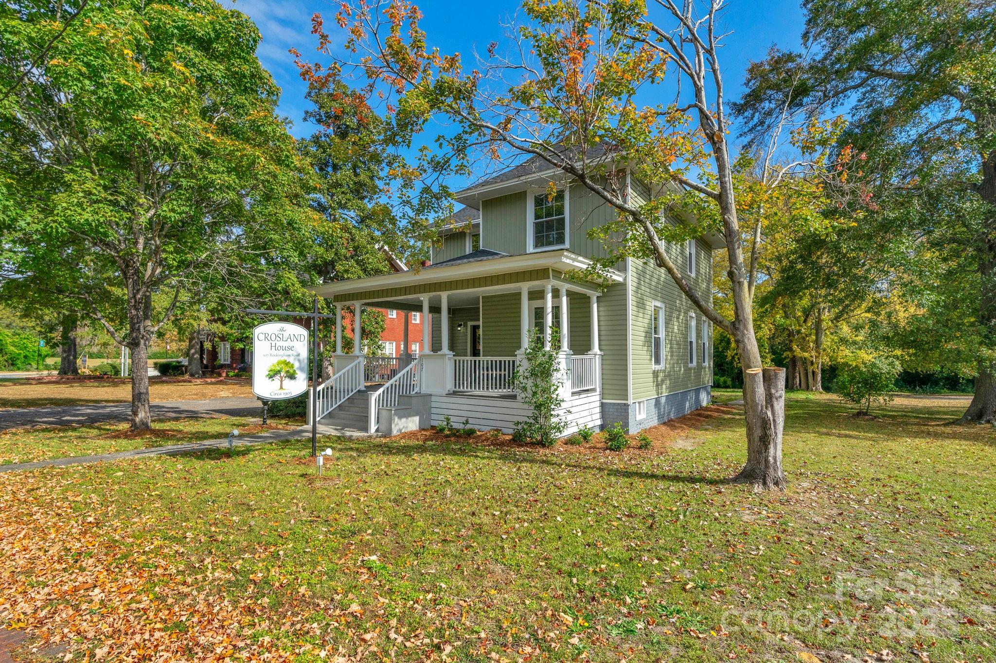 107 Rockingham Road Rockingham, NC 28379 - Photo 44 of 48 a front view of a house with garden