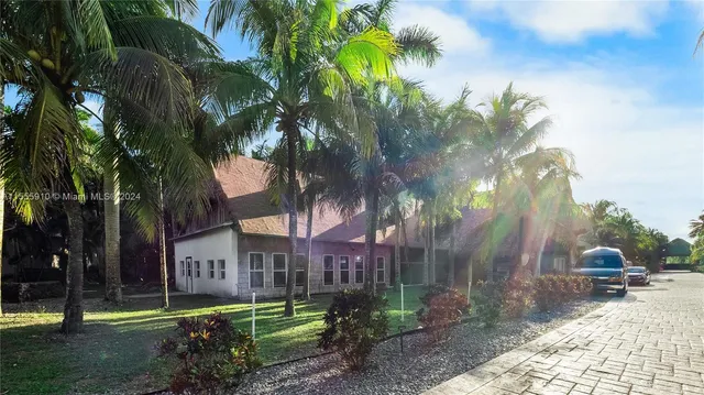 $14,250,000 | 20551 Southwest 162nd Avenue, Miami, FL 33187