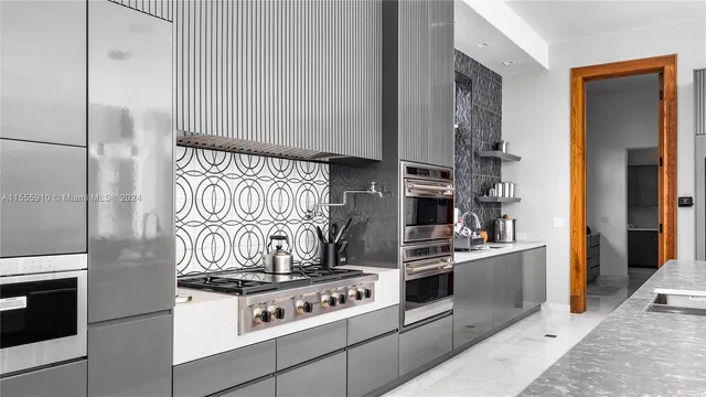 a view of entryway and hall