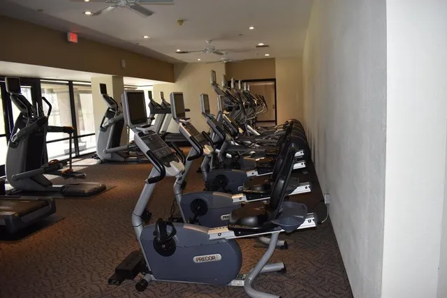 $7,200 | 237 Vista Royale Circle West, Palm Desert, CA 92211