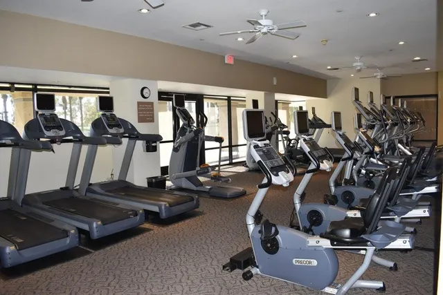 $7,200 | 237 Vista Royale Circle West, Palm Desert, CA 92211