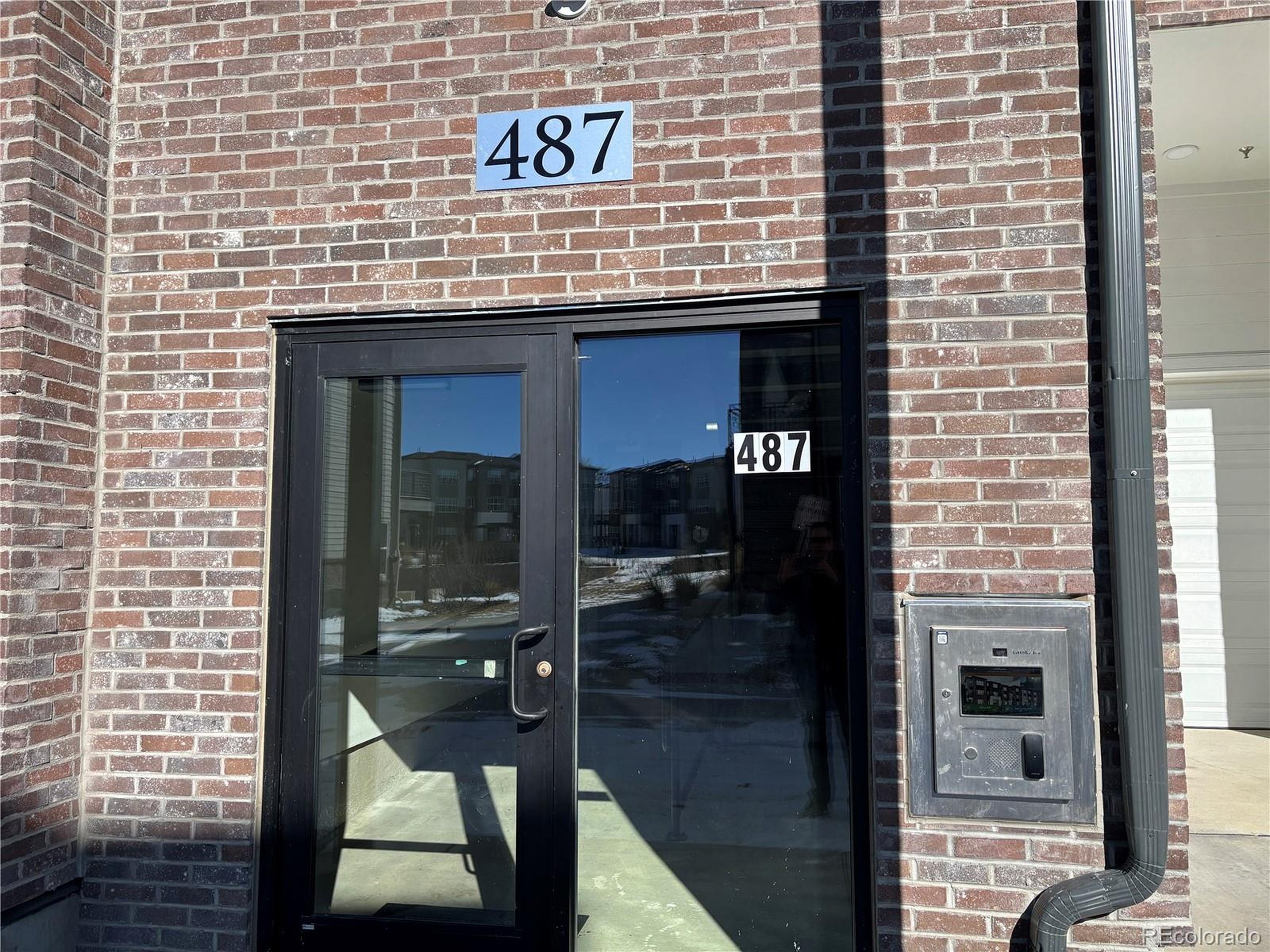 437 Interlocken Boulevard, Unit 102 Broomfield, CO 80021 - Photo 26 of 27 a view of outdoor seating space