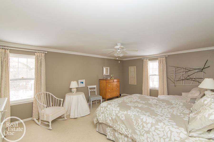 695 Apple Hill Lane Rochester Hills, MI 48306 - Photo 12 of 33