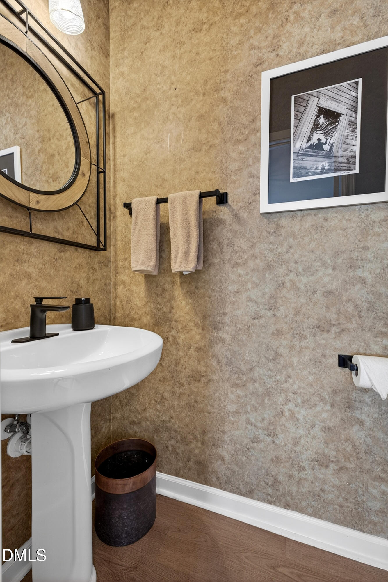 8498 Central Drive Raleigh, NC 27613 - Photo 26 of 54 Scene-28