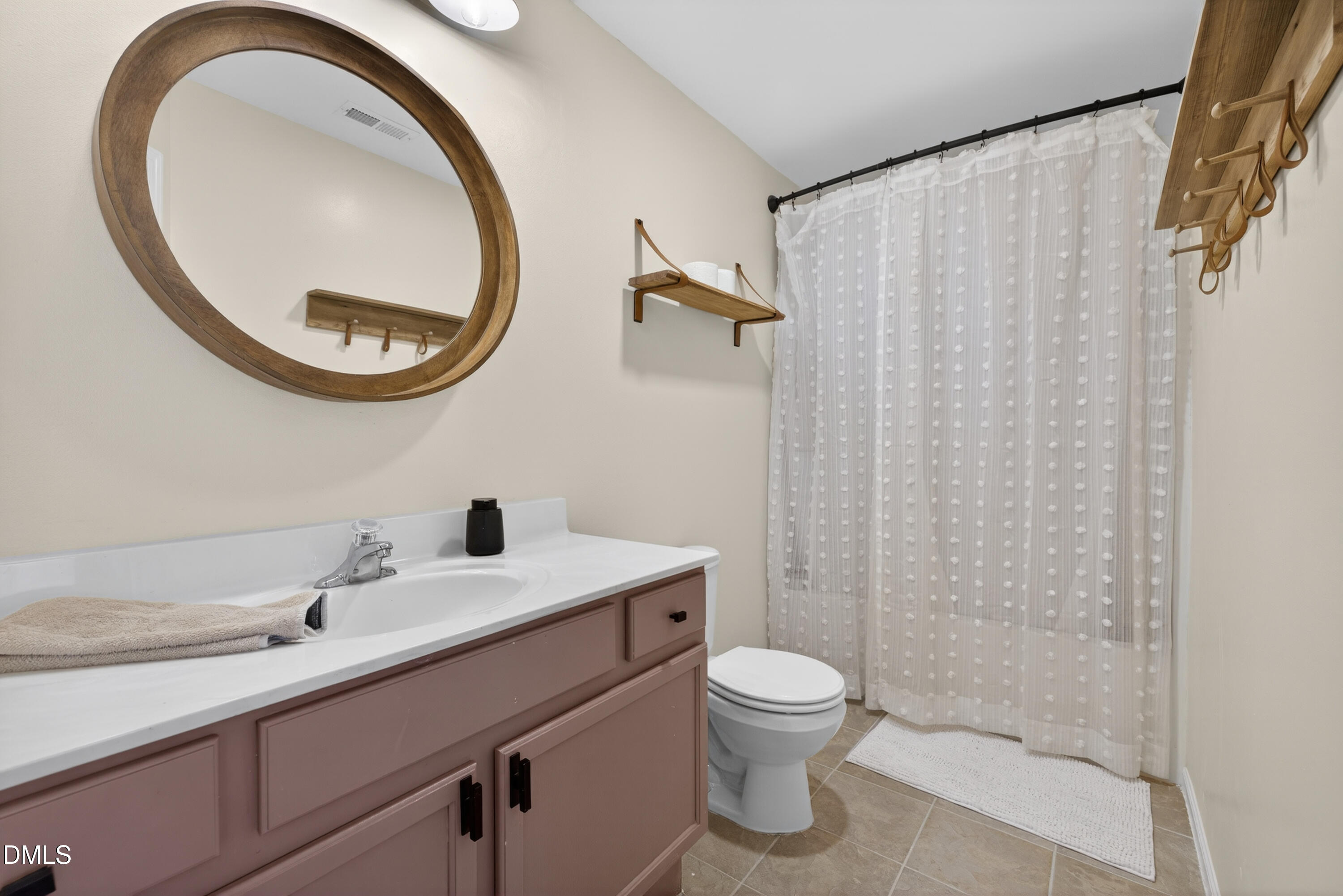 8498 Central Drive Raleigh, NC 27613 - Photo 35 of 54 Scene-40