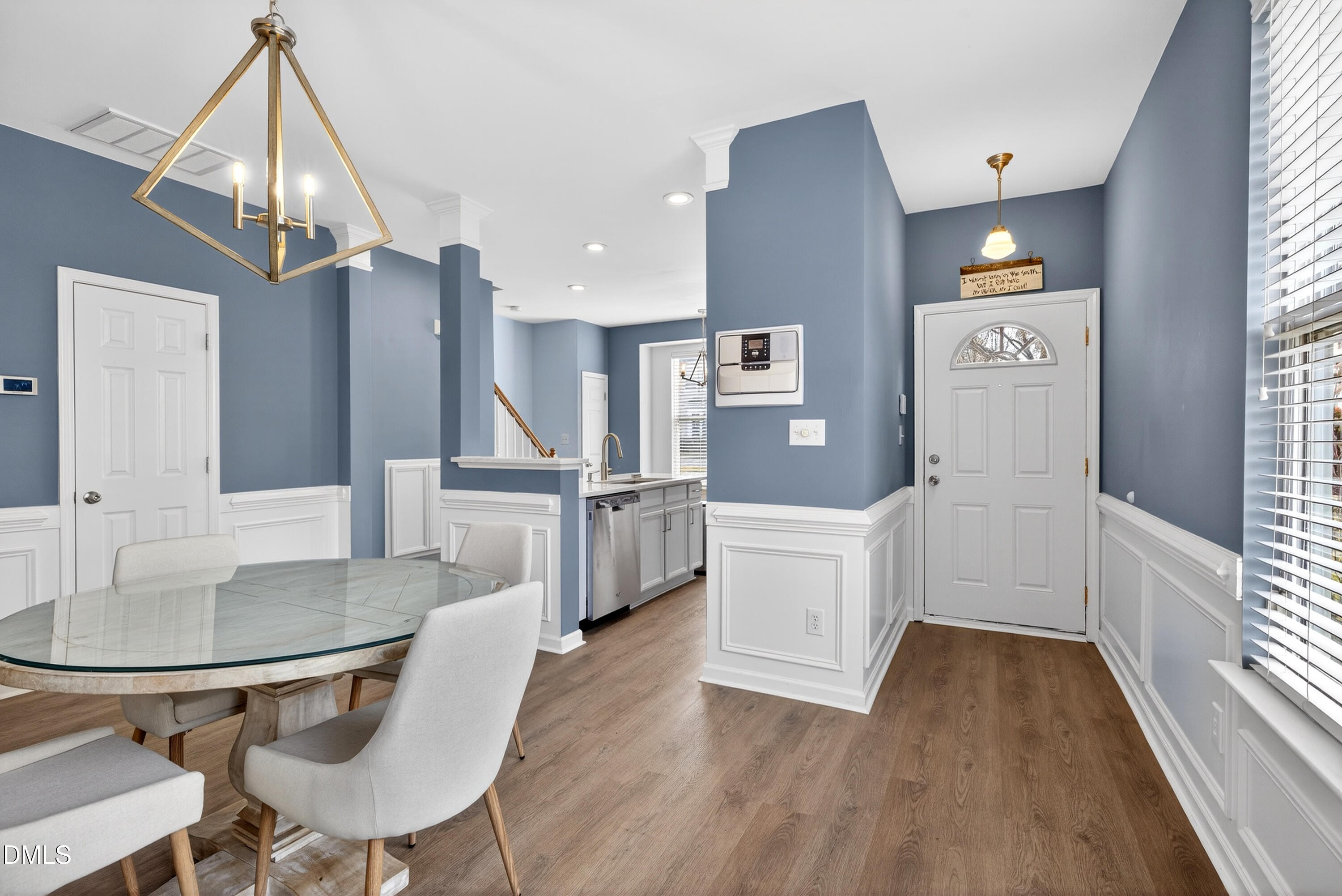 8498 Central Drive Raleigh, NC 27613 - Photo 5 of 54 Scene-7