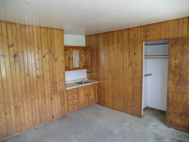 653 Boone Road Quincy, MI 49082 - Photo 15 of 66 CIMG3194