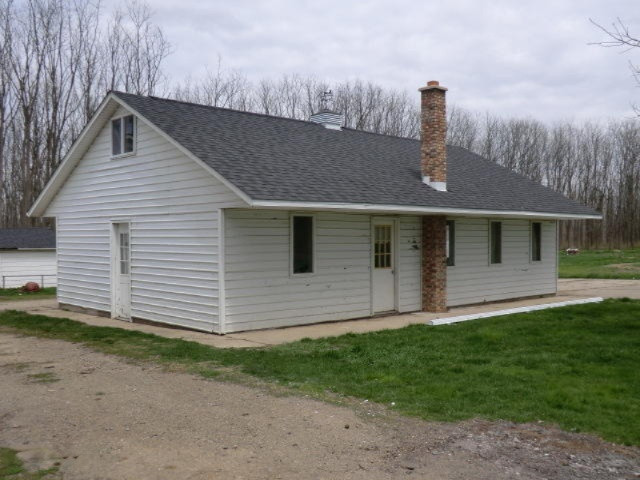 653 Boone Road Quincy, MI 49082 - Photo 9 of 66 CIMG3246