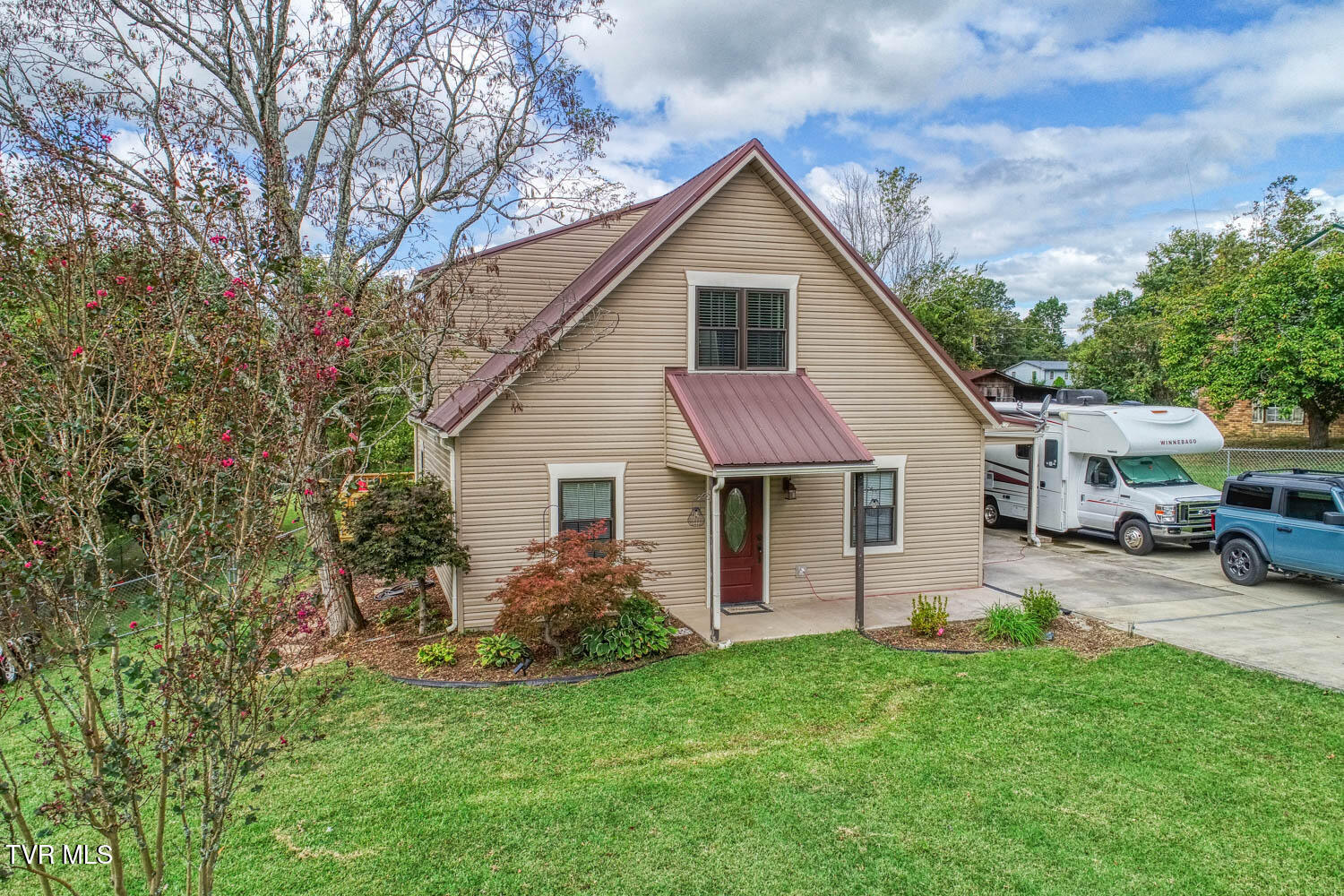 143 Pleasant View Road Bulls Gap, TN 37711 - Photo 3 of 68 143 Pleasant View MLSa (3 of 42)