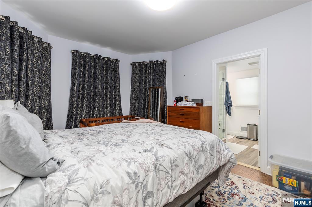 273 Randolph Avenue East Rutherford, NJ 07073 - Photo 3 of 19