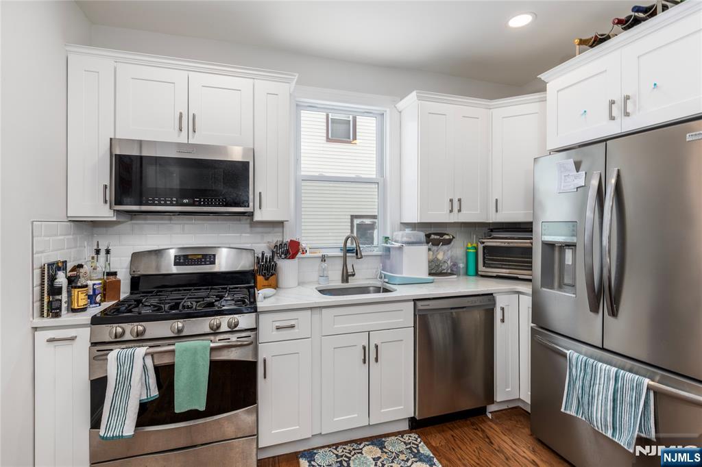 273 Randolph Avenue East Rutherford, NJ 07073 - Photo 10 of 19