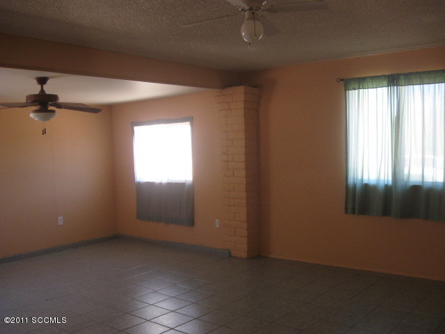 147 Via San Potosi Rio Rico, AZ 85648 - Photo 5 of 12