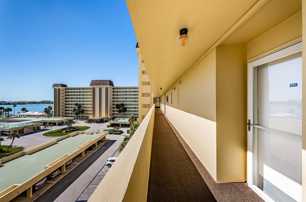 4725 Cove Circle, Unit 604 St. Petersburg, FL 33708 - Photo 6 of 53 a view of a balcony with city view