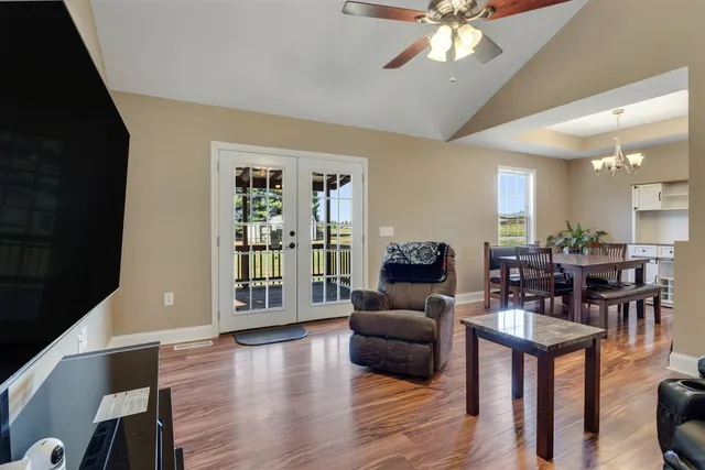 $299,900 | 14 Hazelwood Lane, Winchester, TN 37398