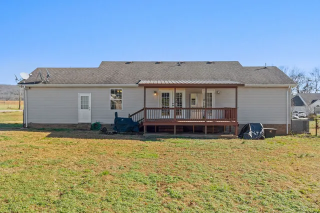 $299,900 | 14 Hazelwood Lane, Winchester, TN 37398