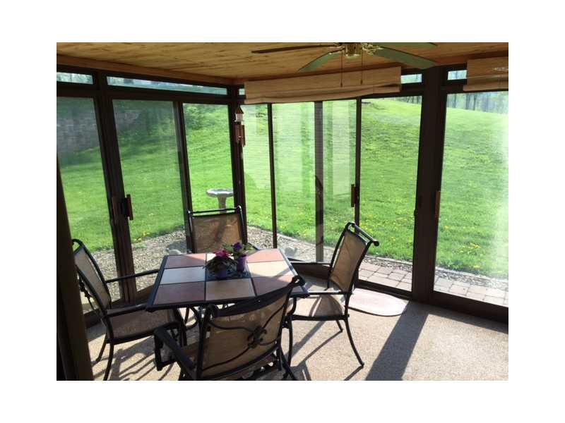 490 McElree Road Washington, PA 15301 - Photo 15 of 18 Sunroom.