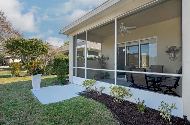 $369,900 | 202 Lourdan Court, DeBary, FL 32713