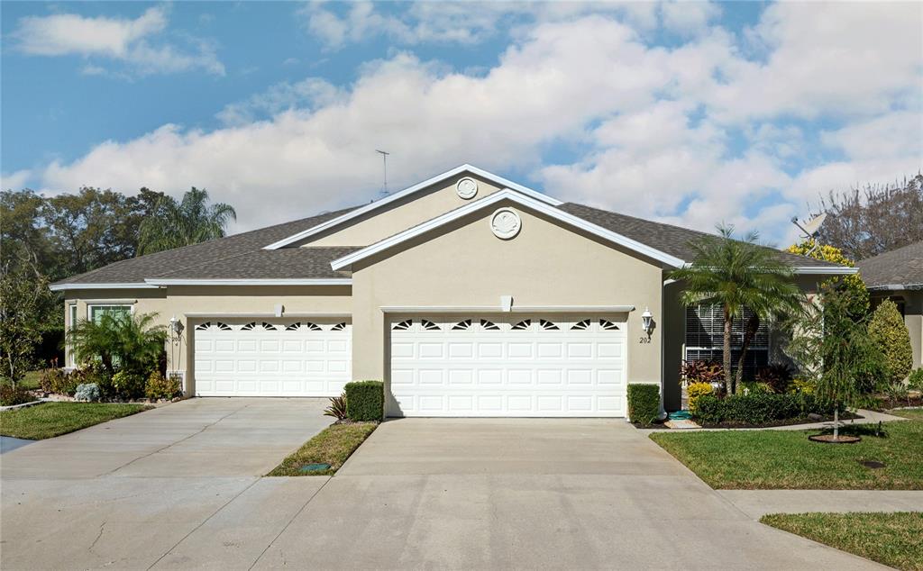 202 Lourdan Court DeBary, FL 32713 - Photo 33 of 38