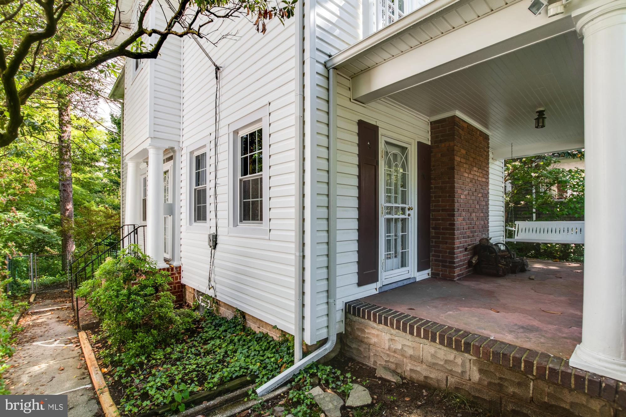 608 St Dunstans Road Baltimore, MD 21212 - Photo 2 of 40 Porch 1