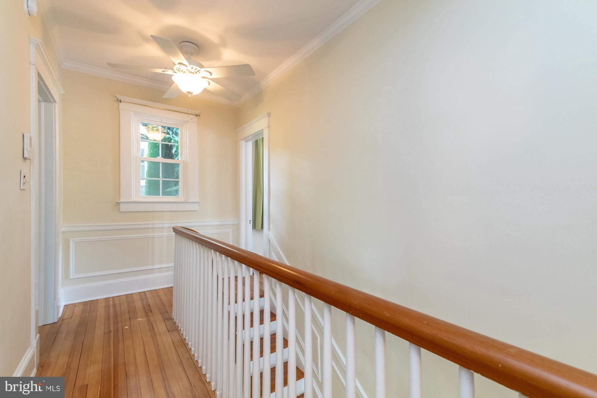 608 St Dunstans Road Baltimore, MD 21212 - Photo 18 of 40 Hallway 2