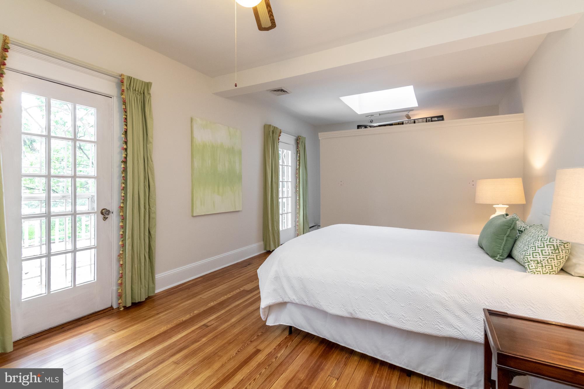 608 St Dunstans Road Baltimore, MD 21212 - Photo 20 of 40 Master Bedroom