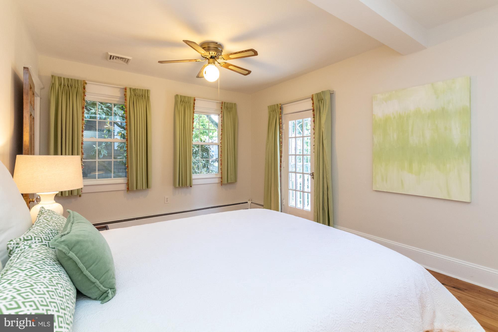 608 St Dunstans Road Baltimore, MD 21212 - Photo 22 of 40 Bedroom