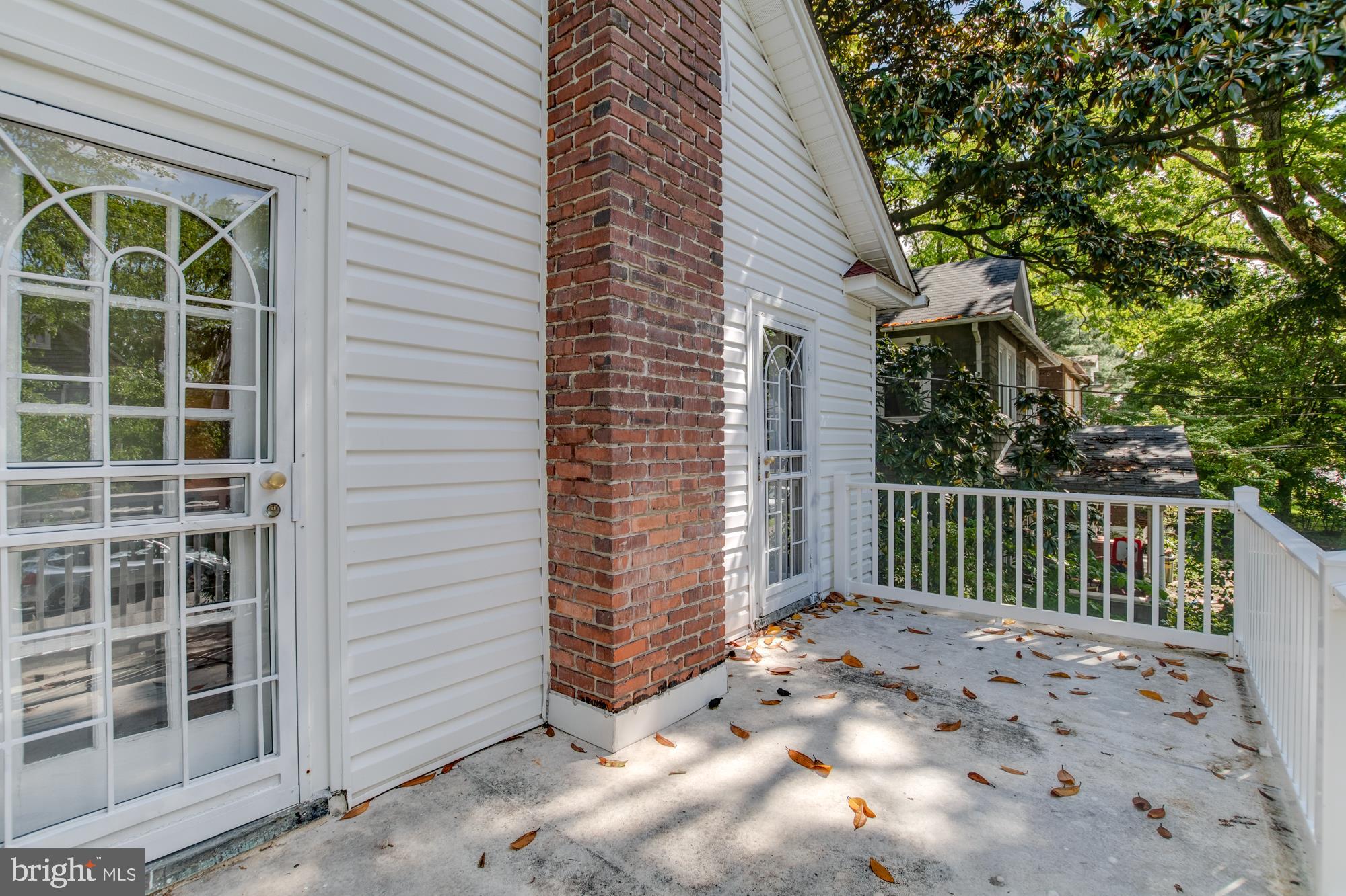 608 St Dunstans Road Baltimore, MD 21212 - Photo 23 of 40 Upstairs Balcony