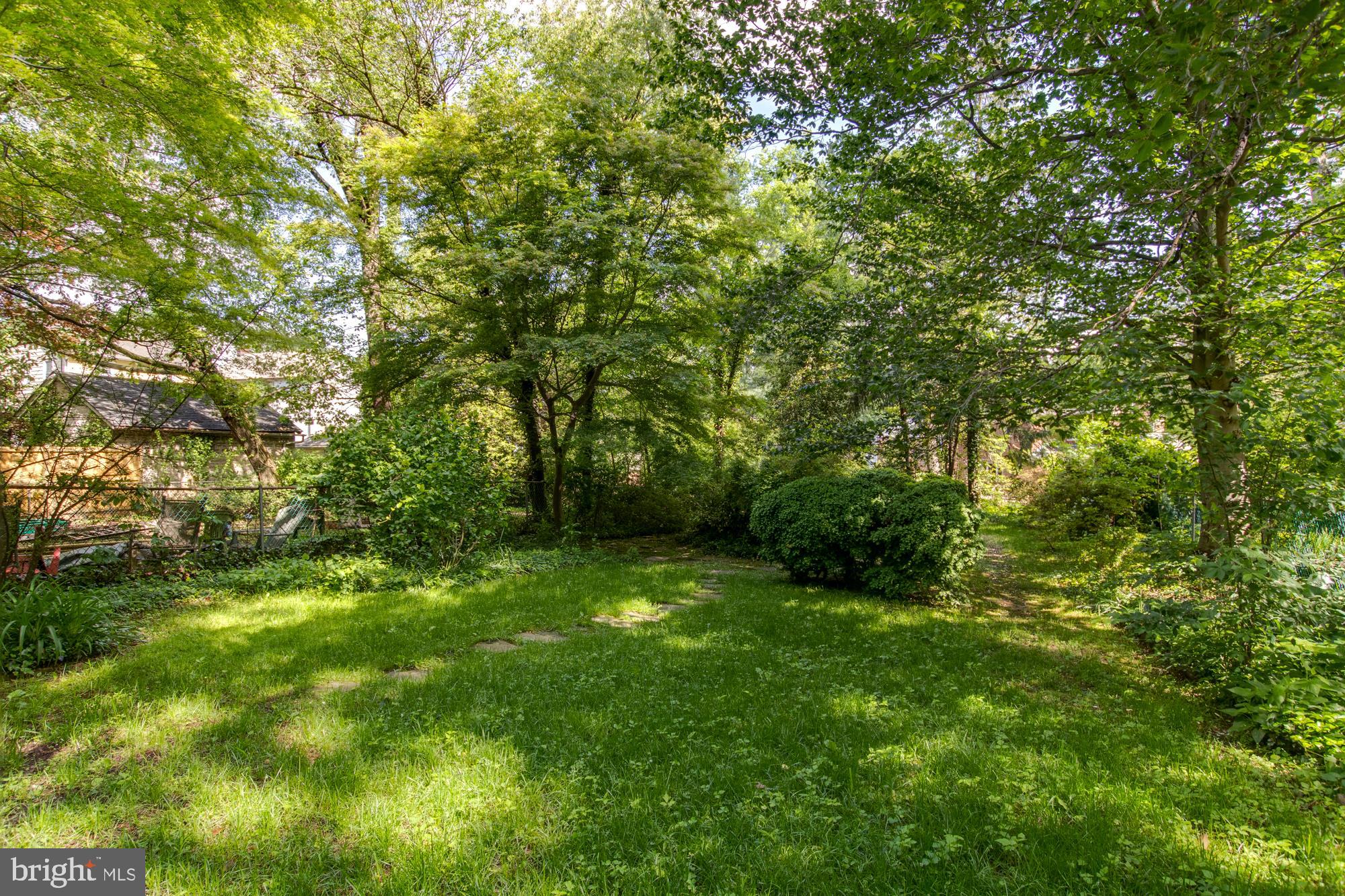 608 St Dunstans Road Baltimore, MD 21212 - Photo 40 of 40 Exterior 4