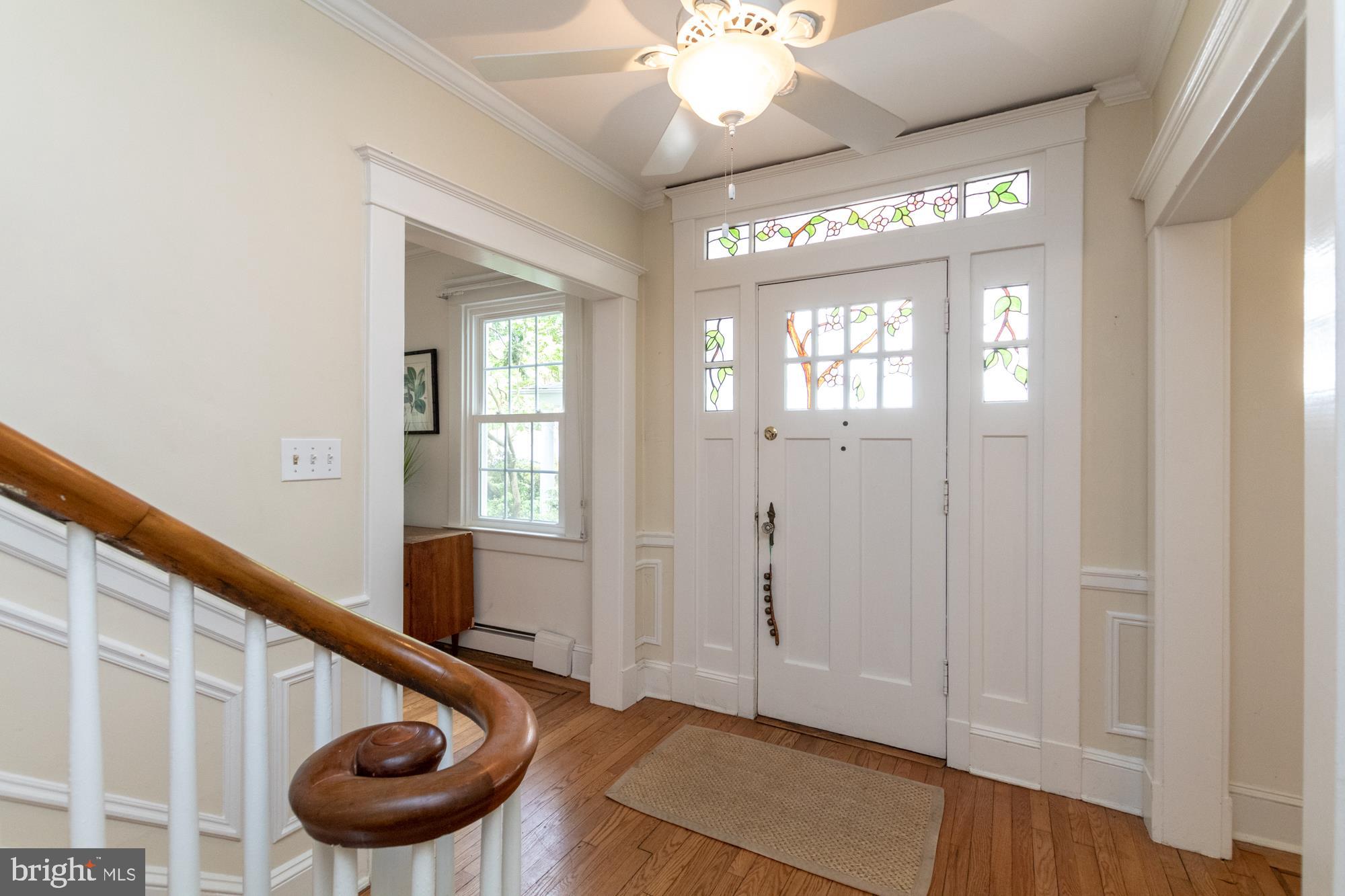 608 St Dunstans Road Baltimore, MD 21212 - Photo 5 of 40 Interior Entrance
