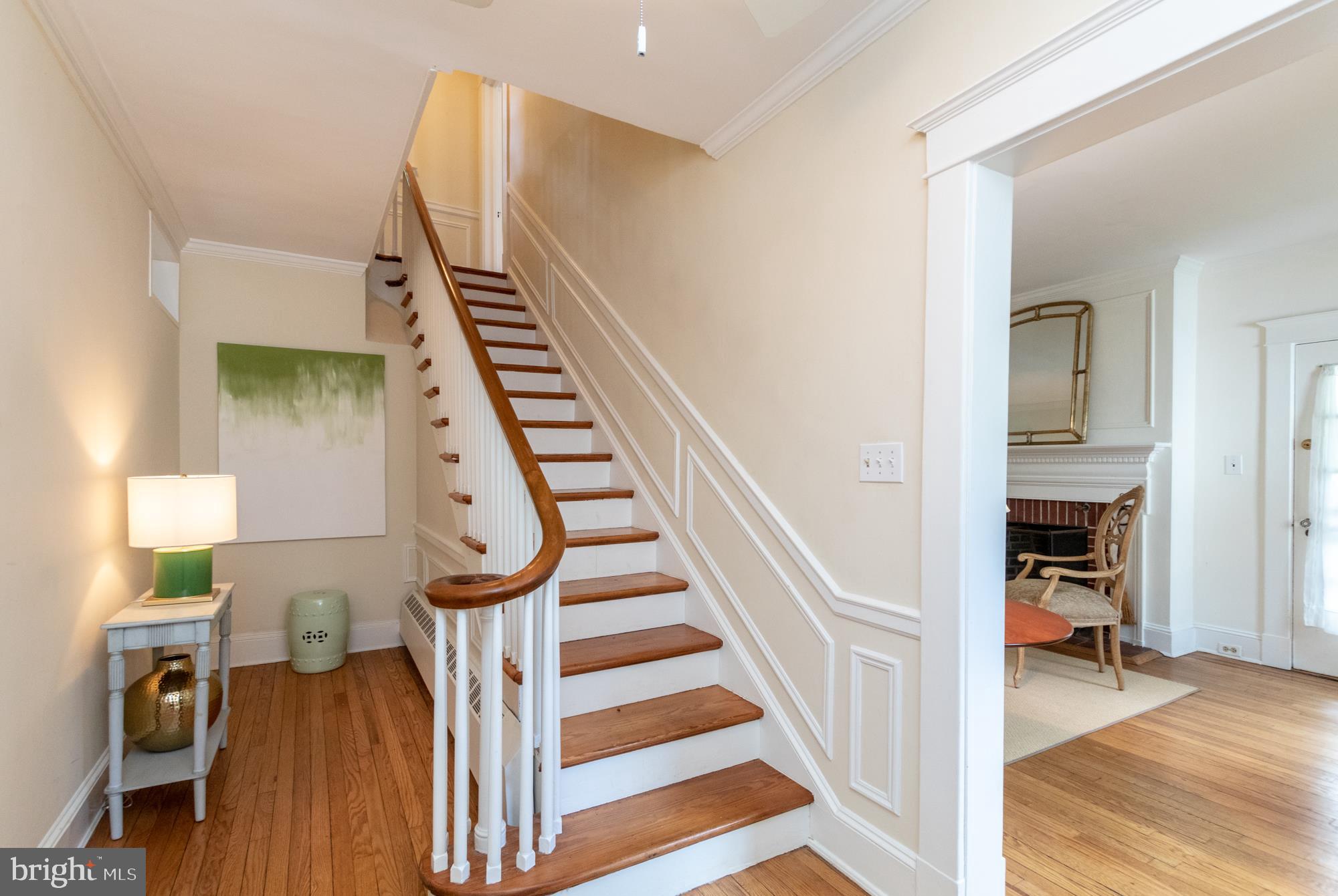 608 St Dunstans Road Baltimore, MD 21212 - Photo 6 of 40 Front Foyer