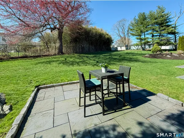 $519,000 | 368 Knapps Highway, Unit 368, Fairfield, CT 06825