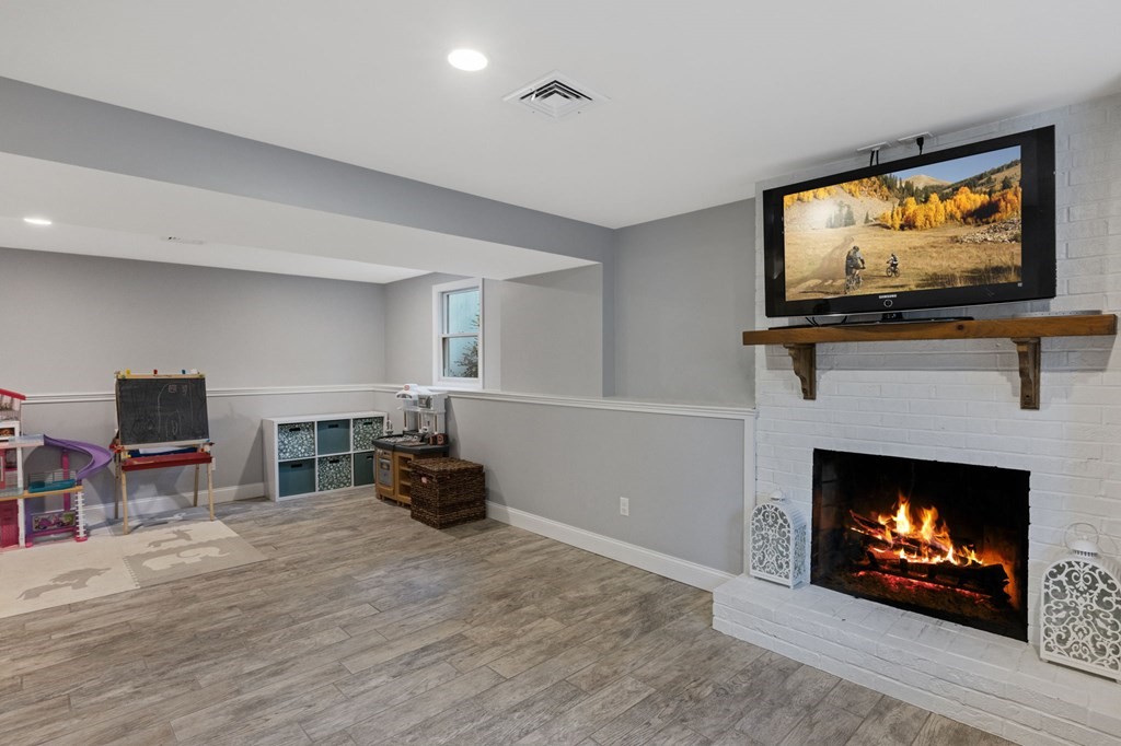 31 Kensington Road Norton, MA 02766 - Photo 17 of 26 Gallery Image 17